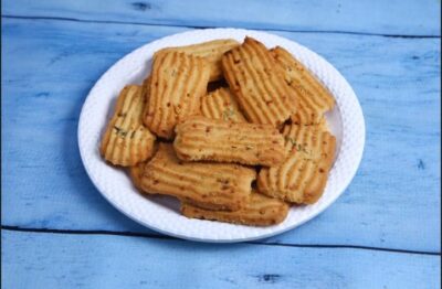 Gur Atta Biscuits